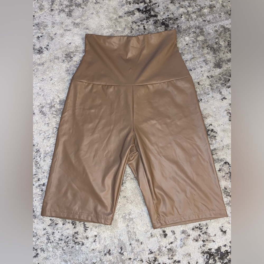 XS but more of a S/M // Super High Waist